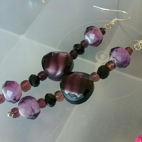 Amazing purple earblings - Picture 3 of 3
